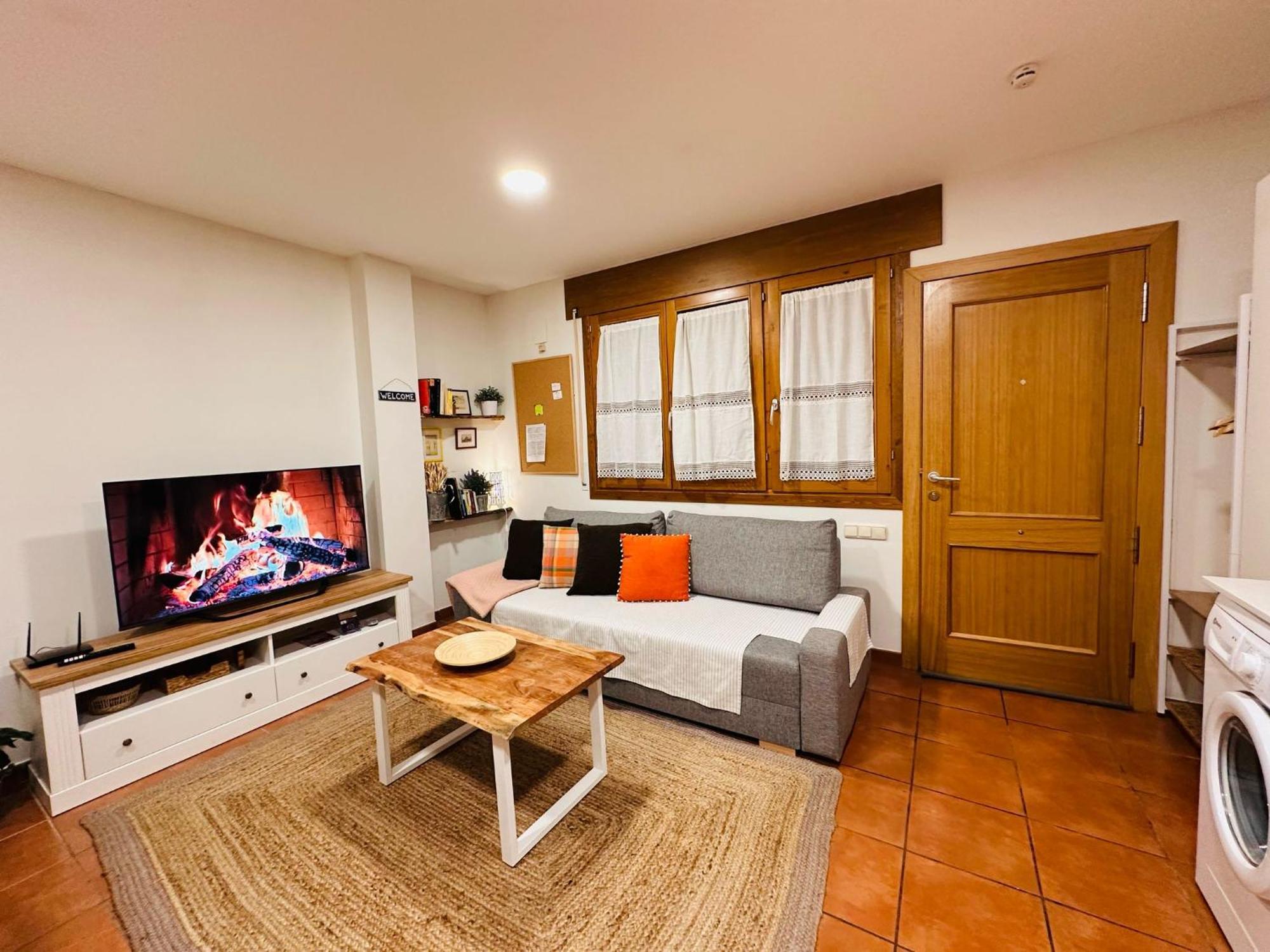 Apartamento Acogedor Pineta บีเอลซา ภายนอก รูปภาพ